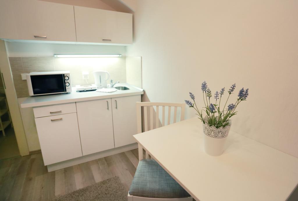 Apartments Pushkin Прага Номер фото